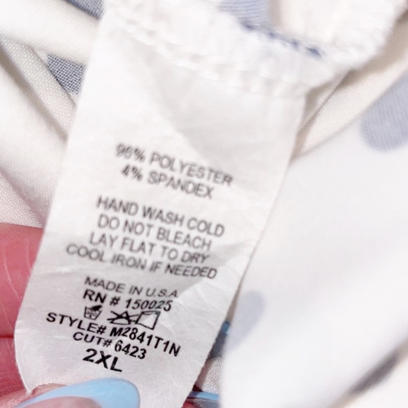 Fashionnova polka dot plunge blouse - Picture 6 of 7